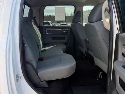 Used 2017 RAM 2500 SLT AWD/4WD image 16