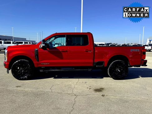 Used 2024 Ford F350 Lariat w/ Black Appearance Package image 10