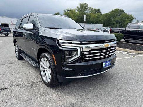 Used 2026 Chevrolet Tahoe Premier w/ Sun And Tow Package AWD/4WD image 9