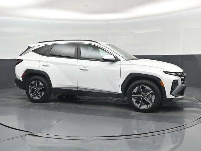 Used 2025 Hyundai Tucson SEL FWD image 34