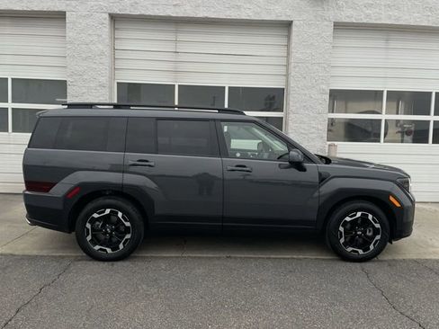 Used 2025 Hyundai Santa Fe SEL image 1