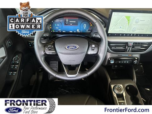 Used 2025 Ford Escape SE w/ PHEV Premium Package FWD image 15