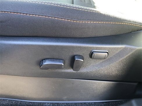 Certified 2025 Nissan Frontier PRO-4X image 21