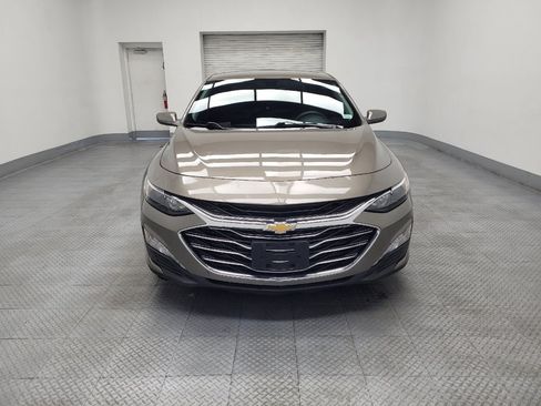 Used 2020 Chevrolet Malibu LT FWD image 15