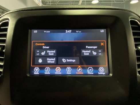 Used 2018 Jeep Compass Latitude w/ Popular Equipment Group AWD/4WD image 26