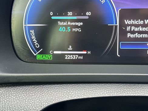 Used 2024 Toyota Crown XLE image 21