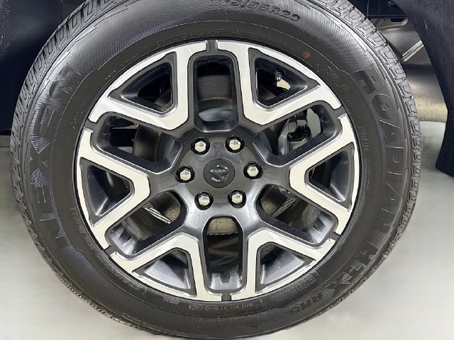 Used 2026 RAM 1500 Laramie AWD/4WD image 30