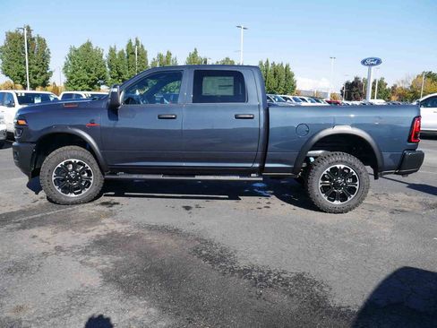 New 2026 RAM 2500 Tradesman AWD/4WD image 18