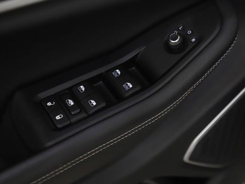 Used 2022 Jeep Grand Cherokee Limited 4xe w/ Luxury Tech Group II image 20