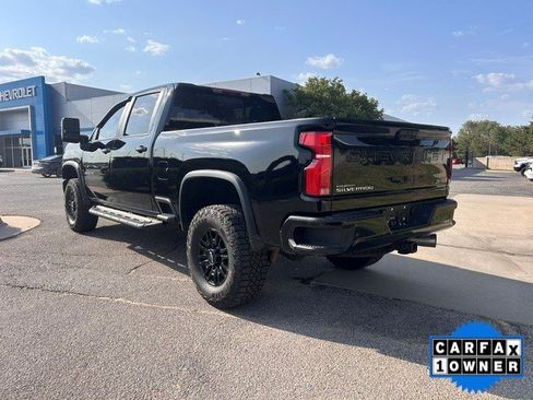Used 2026 Chevrolet Silverado 2500 ZR2 AWD/4WD image 2