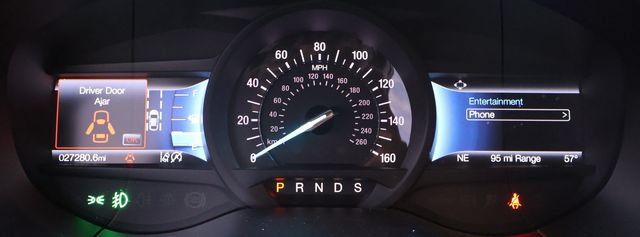 Used 2024 Ford Edge SEL w/ Convenience Package AWD/4WD image 13