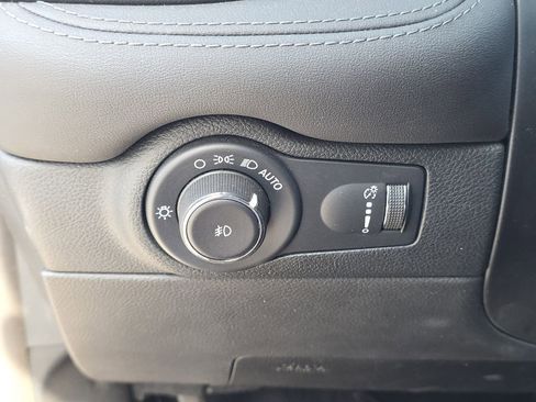 Used 2022 Dodge Durango Citadel image 29