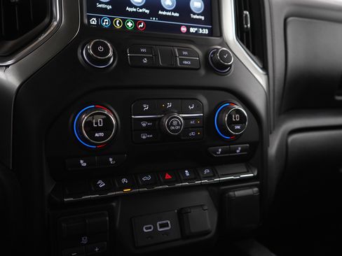 Used 2019 Chevrolet Silverado 1500 LT Trail Boss AWD/4WD image 21