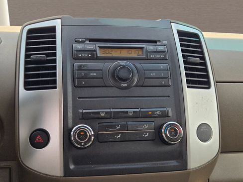 Used 2011 Nissan Frontier SV RWD image 16