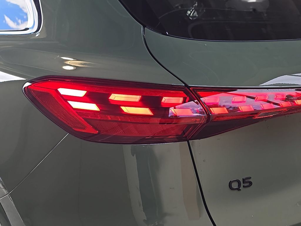 New 2026 Audi Q5 Premium Plus AWD/4WD image 33