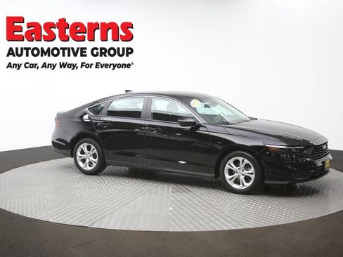 Used 2025 Honda Accord LX image 48