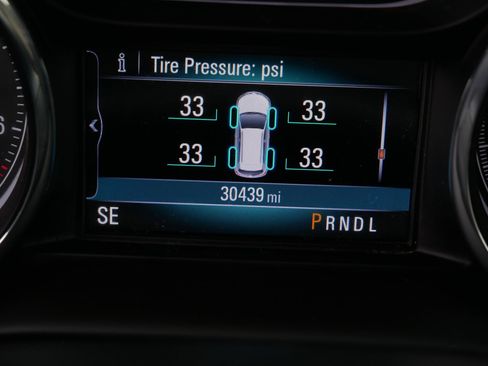 Used 2019 Buick Envision Preferred w/ LPO, Active Package image 37