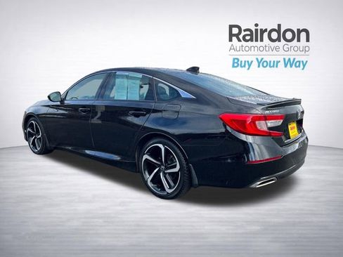 Used 2018 Honda Accord Sport image 6