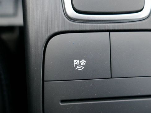 New 2025 Ford Escape ST-Line w/ Equipment Group 301A image 20