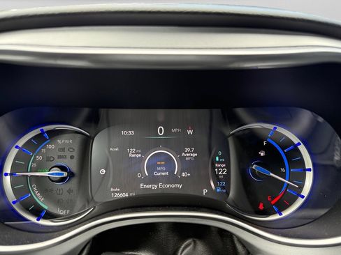 Used 2019 Chrysler Pacifica Touring-L w/ S Appearance Package FWD image 20