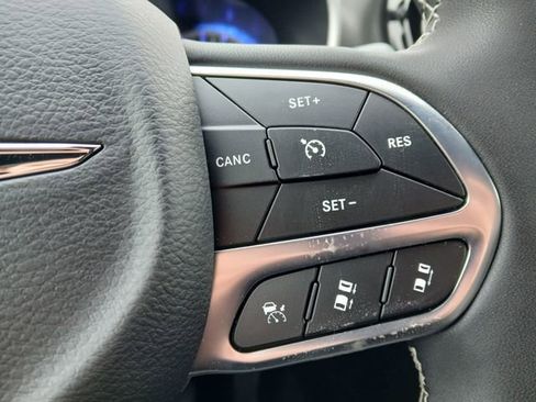 New 2026 Chrysler Voyager LX image 15