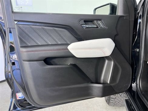 Certified 2023 GMC Canyon AT4X image 23