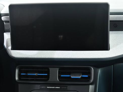 New 2026 Ford Maverick XLT AWD/4WD image 9