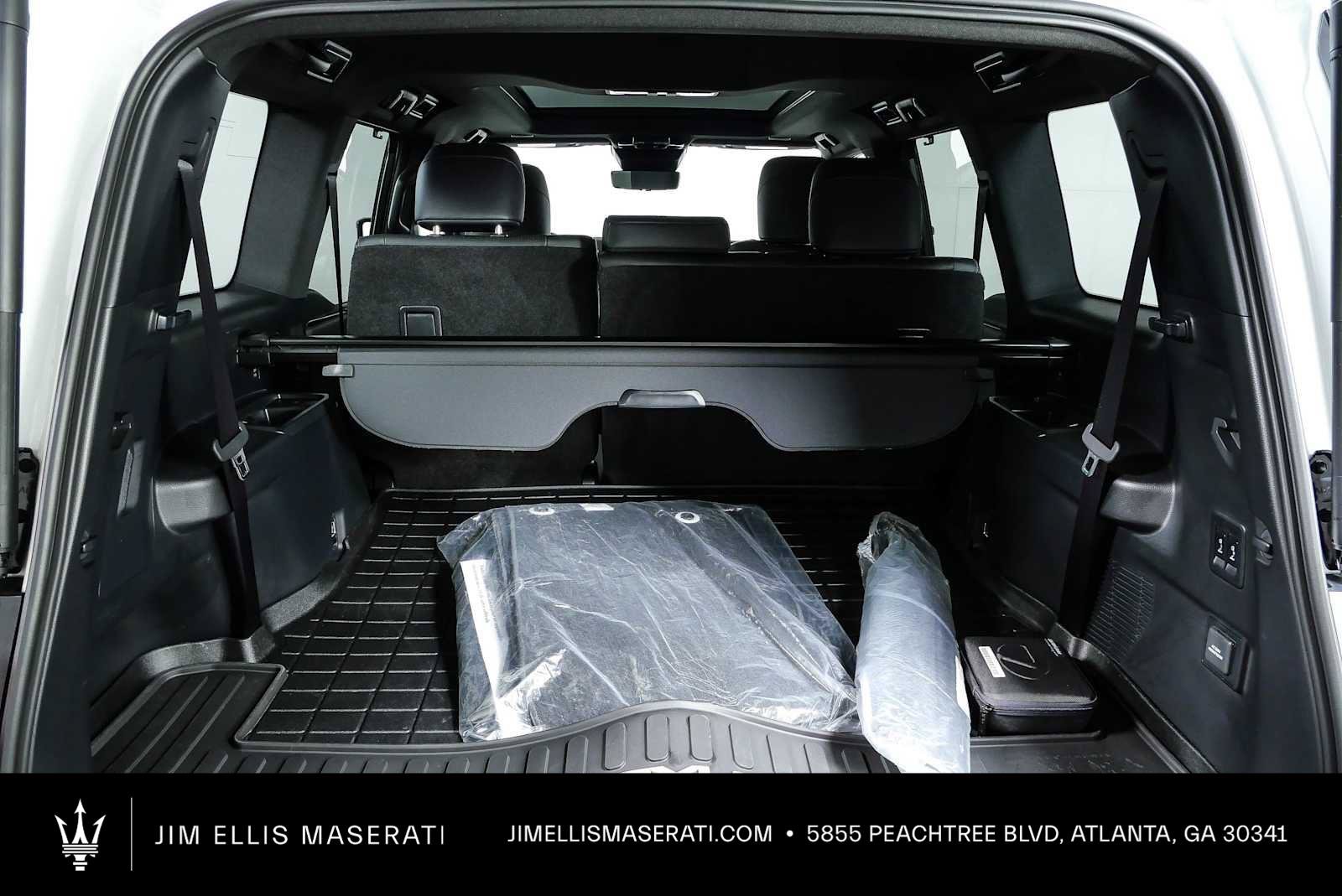 Used 2025 Lexus GX 550 w/ Accessory Package (2T) AWD/4WD image 34