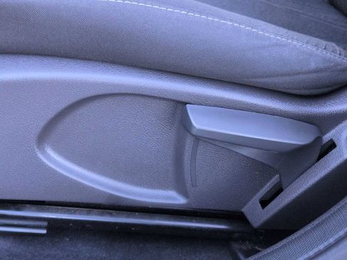 Used 2015 Ford Focus S image 18