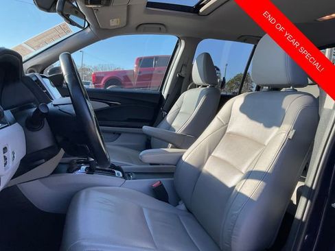 Used 2017 Honda Ridgeline RTL-E image 16