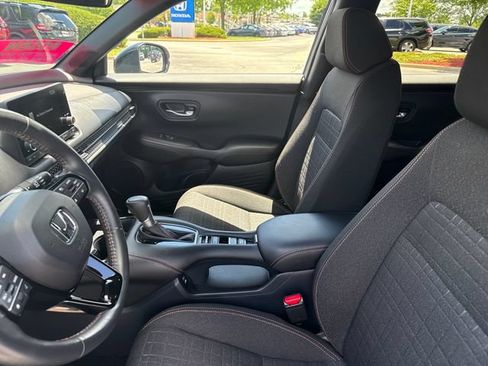 Used 2024 Honda HR-V Sport image 13