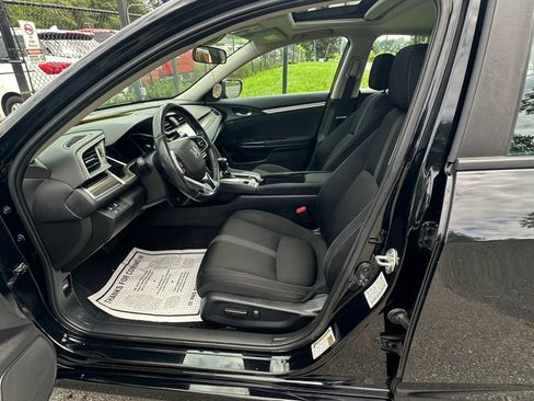 Used 2020 Honda Civic EX image 17