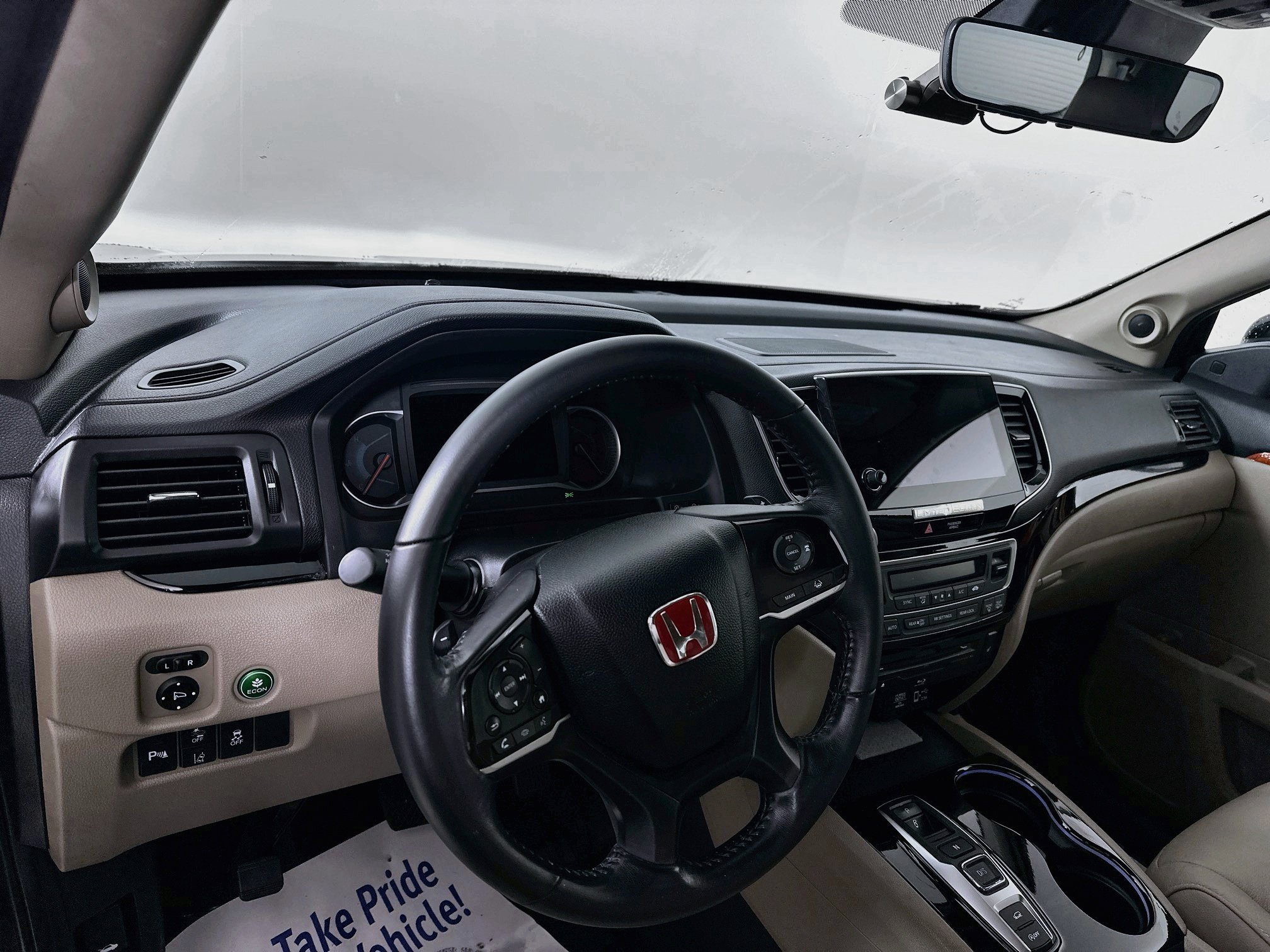 Used 2019 Honda Pilot Touring image 9