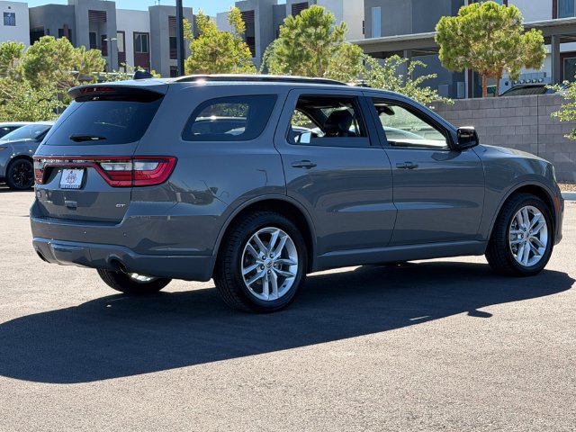 Used 2024 Dodge Durango GT RWD image 7