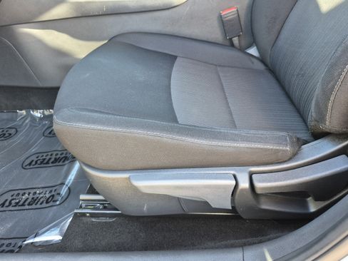 Certified 2024 Nissan Sentra SV FWD image 21