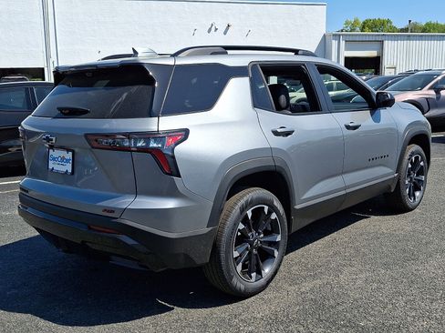 New 2026 Chevrolet Equinox RS w/ Convenience Package III FWD image 5
