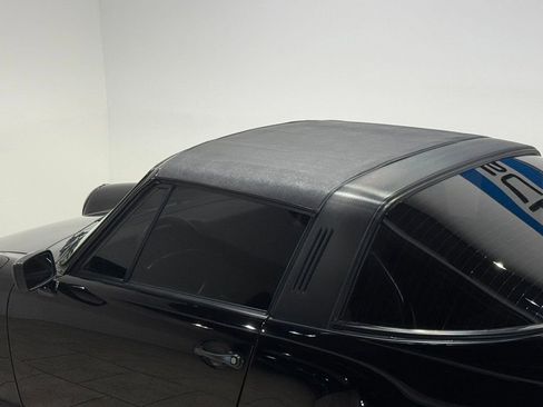 Used 1987 Porsche 911 Carrera image 17