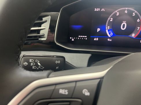 New 2026 Volkswagen Jetta SE image 18