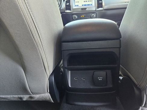 Used 2022 Ford Ranger XLT w/ Equipment Group 301A Mid image 32