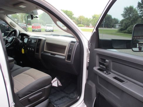 Used 2011 RAM 2500 ST w/ ST Popular Equipment Group AWD/4WD image 24