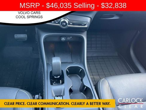 Used 2025 Volvo XC40 B5 Core w/ Protection Package Premier image 35