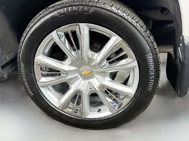 Used 2024 Chevrolet Silverado 1500 High Country w/ High Country Premium Package AWD/4WD image 31