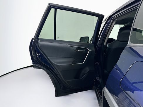 Used 2025 Toyota RAV4 XLE w/ Convenience Package image 26