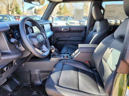 New 2025 Ford Bronco Badlands AWD/4WD image 17