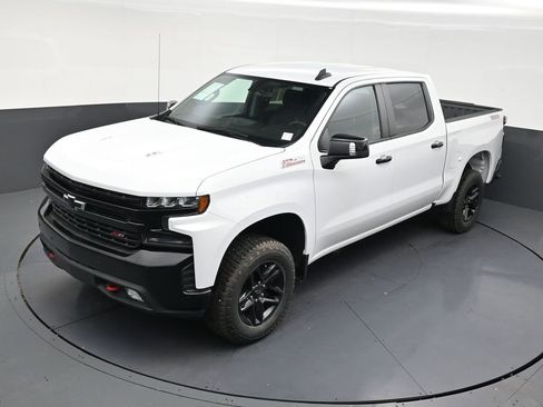 Used 2022 Chevrolet Silverado 1500 LT Trail Boss w/ Safety Package AWD/4WD image 13