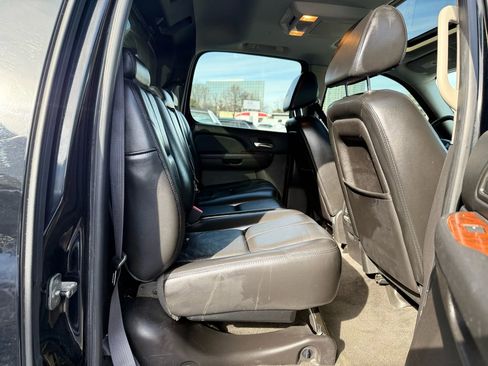 Used 2007 Chevrolet Avalanche LT w/ LT Preferred Equipment Group image 26