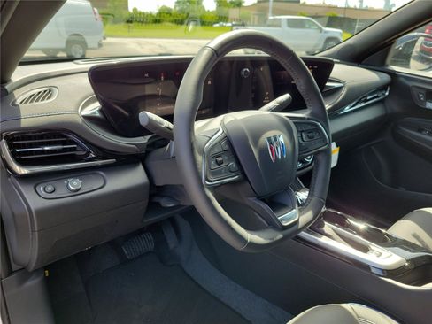 New 2026 Buick Envista Sport Touring w/ Convenience I Package FWD image 17