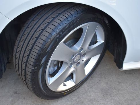 Used 2015 Mercedes-Benz CLA 250 image 7