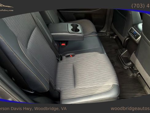 Used 2019 Toyota Highlander Plus image 36