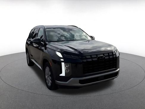Used 2025 Hyundai Palisade SEL FWD image 3